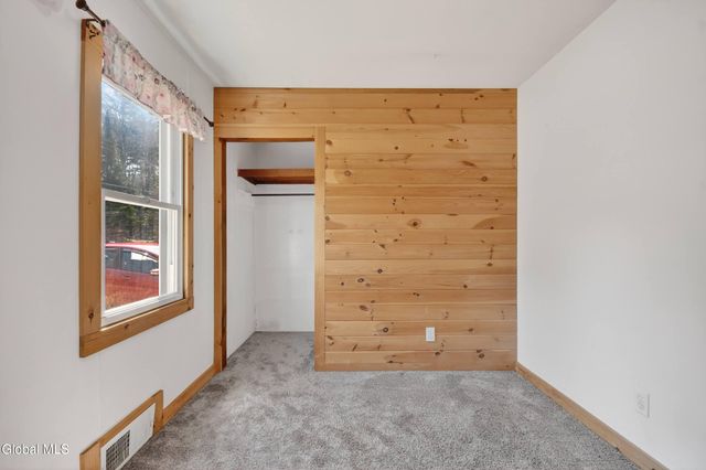 1906 NY-10, Caroga Lake, NY 12032