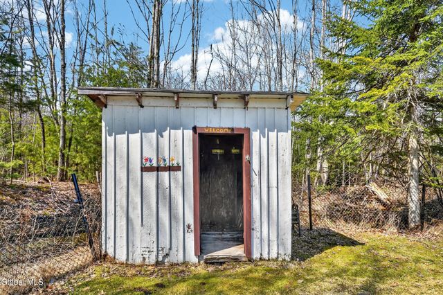 1906 NY-10, Caroga Lake, NY 12032