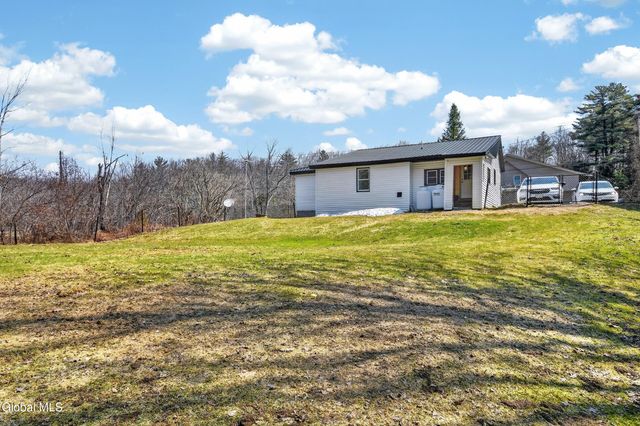 1906 NY-10, Caroga Lake, NY 12032