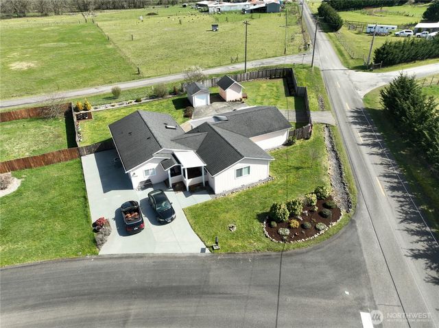 17944 Camus Drive SW, Rochester, WA 98579