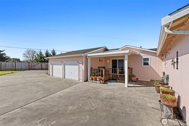 17944 Camus Drive SW, Rochester, WA 98579