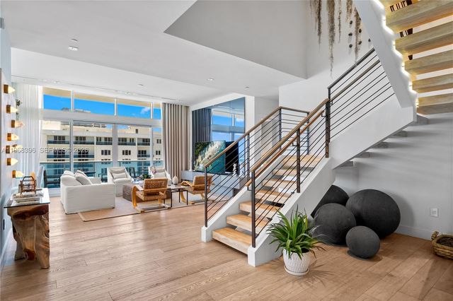 102 24th St PH-1610, Miami Beach, FL 33139