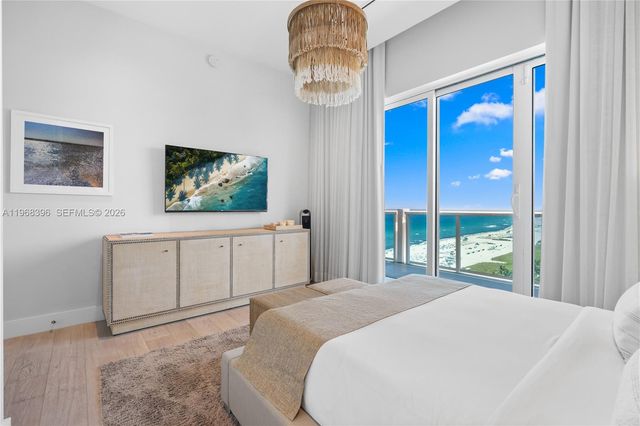 102 24th St PH-1610, Miami Beach, FL 33139