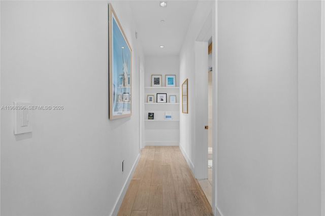 102 24th St PH-1610, Miami Beach, FL 33139