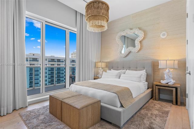 102 24th St PH-1610, Miami Beach, FL 33139