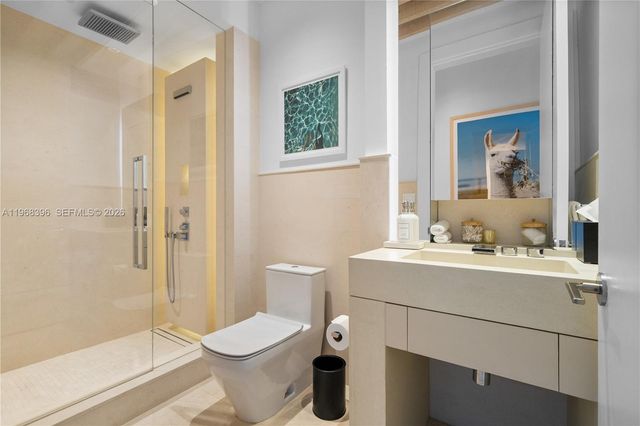 102 24th St PH-1610, Miami Beach, FL 33139