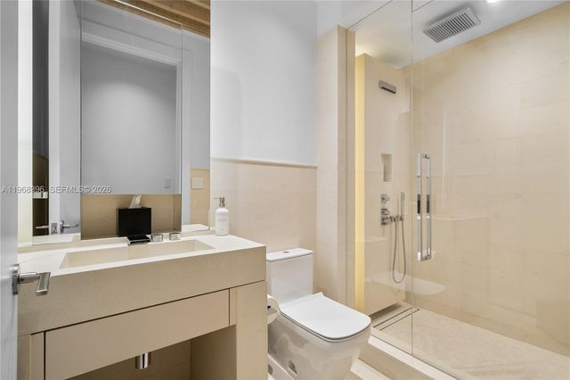 102 24th St PH-1610, Miami Beach, FL 33139