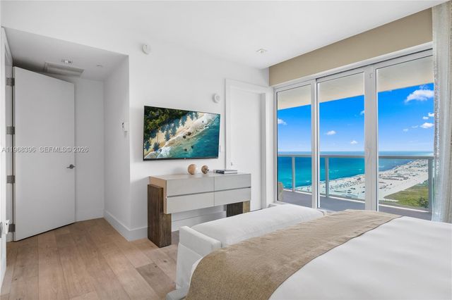 102 24th St PH-1610, Miami Beach, FL 33139