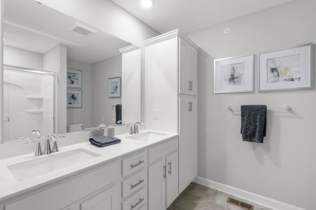 9393 4th Street N, Lake Elmo, MN 55042