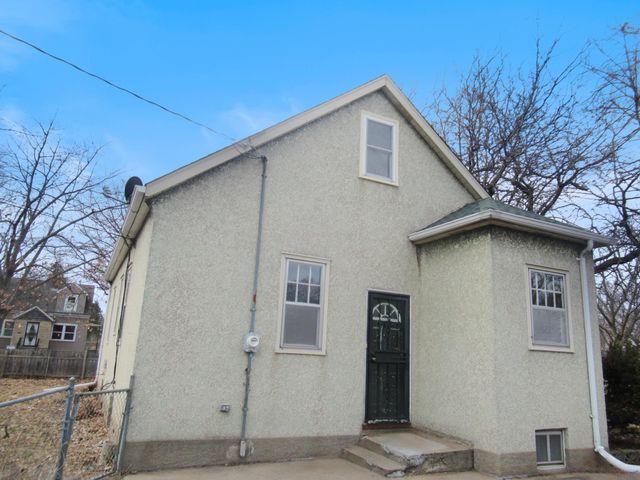 4432 James Avenue N, Minneapolis, MN 55412