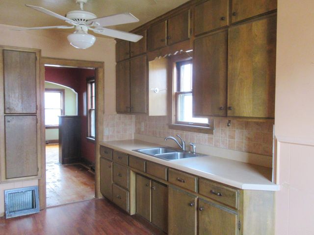 4432 James Avenue N, Minneapolis, MN 55412