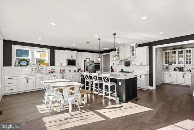 40731 WILLOW WALK CT, Aldie, VA 20105