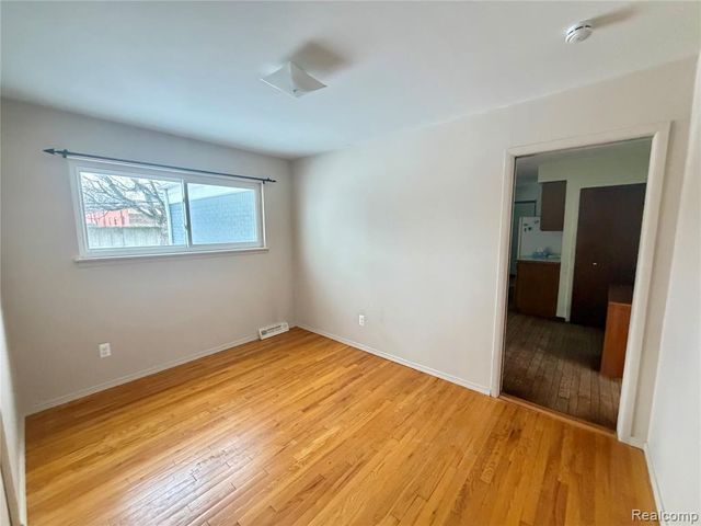 29265 Van Laan Drive, Warren, MI 48092