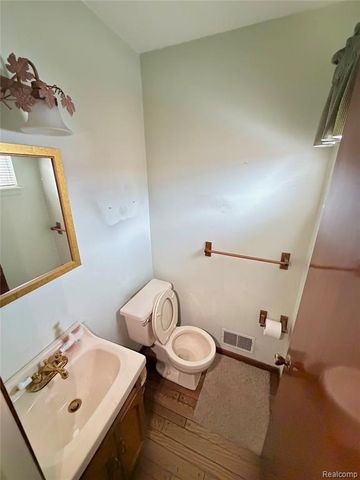 29265 Van Laan Drive, Warren, MI 48092