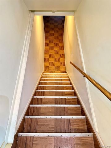 29265 Van Laan Drive, Warren, MI 48092