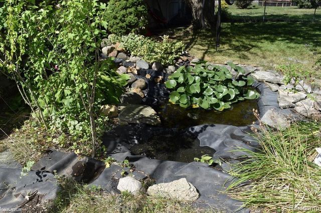 29265 Van Laan Drive, Warren, MI 48092