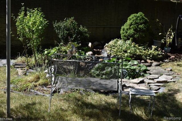 29265 Van Laan Drive, Warren, MI 48092