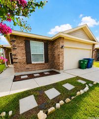8010 Radiant Star, San Antonio, TX 78252