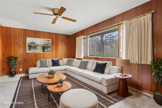 11550 144th Avenue, West Olive, MI 49460