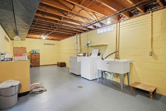 11550 144th Avenue, West Olive, MI 49460