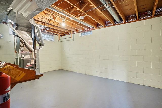 11550 144th Avenue, West Olive, MI 49460