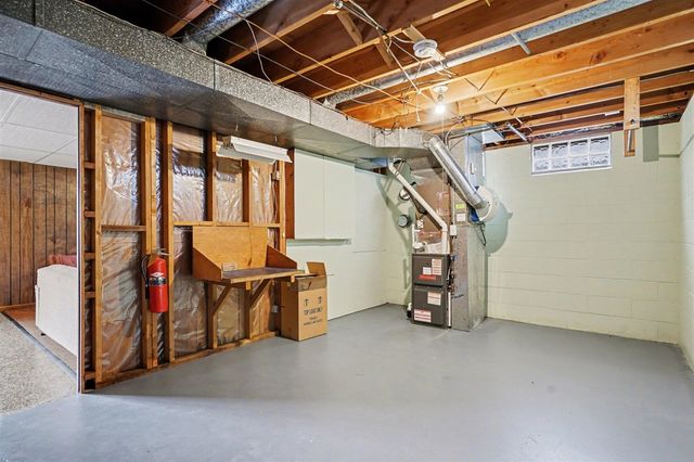 11550 144th Avenue, West Olive, MI 49460