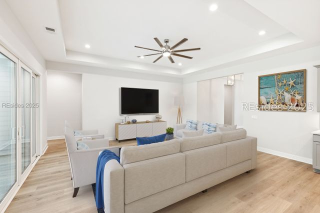 639 Azalea Dr, Hardeeville, SC 29927