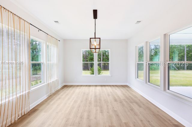 639 Azalea Dr, Hardeeville, SC 29927