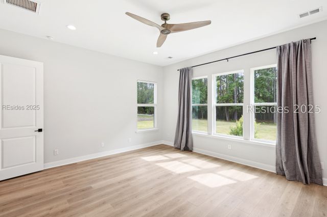 639 Azalea Dr, Hardeeville, SC 29927