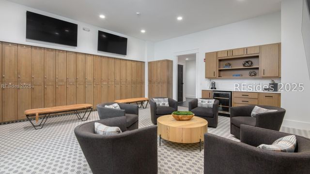 639 Azalea Dr, Hardeeville, SC 29927