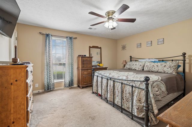 512 Decherd Ln, Smyrna, TN 37167
