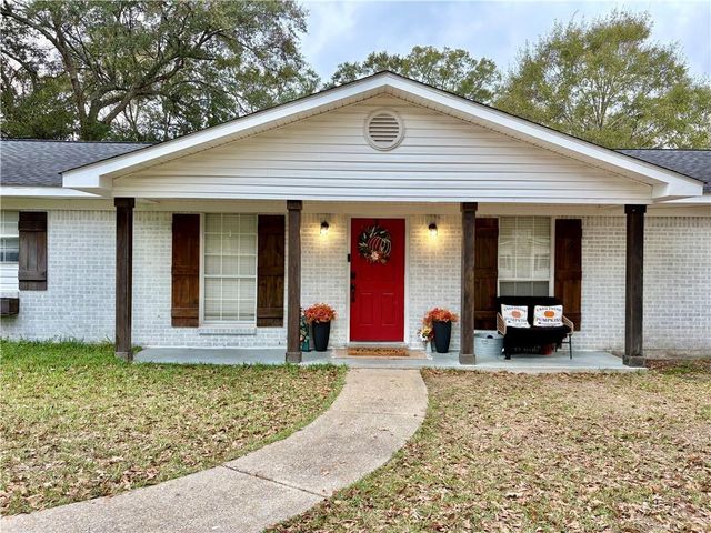 131 Ideal Drive, Saraland, AL 36571