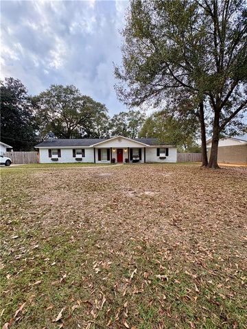 131 Ideal Drive, Saraland, AL 36571