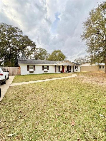 131 Ideal Drive, Saraland, AL 36571