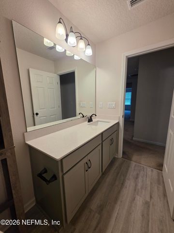 4537 PINE RIDGE Parkway, Middleburg, FL 32068