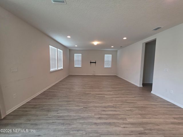 4537 PINE RIDGE Parkway, Middleburg, FL 32068