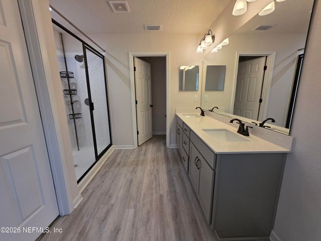 4537 PINE RIDGE Parkway, Middleburg, FL 32068
