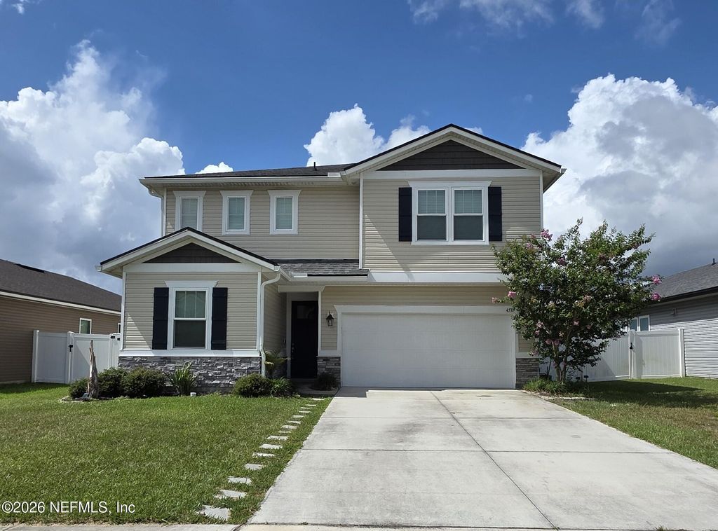 4537 PINE RIDGE Parkway, Middleburg, FL 32068