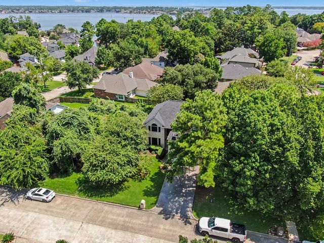 13326 Enchanted Way Drive, Montgomery, TX 77356