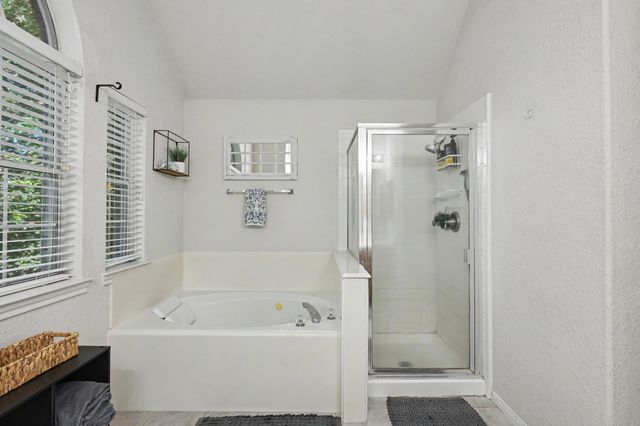 13326 Enchanted Way Drive, Montgomery, TX 77356