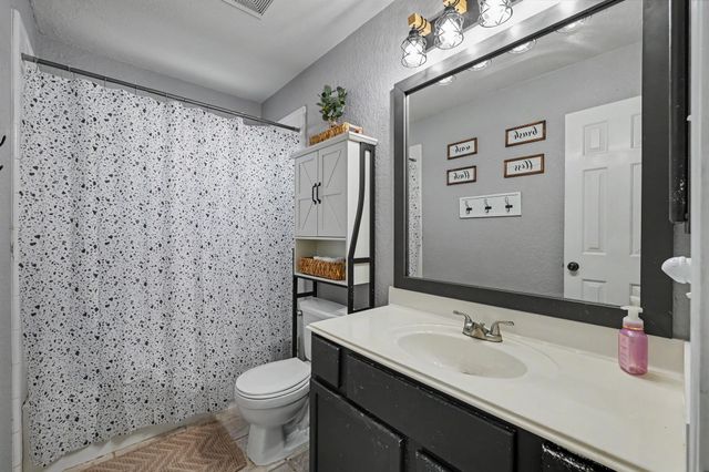 13326 Enchanted Way Drive, Montgomery, TX 77356