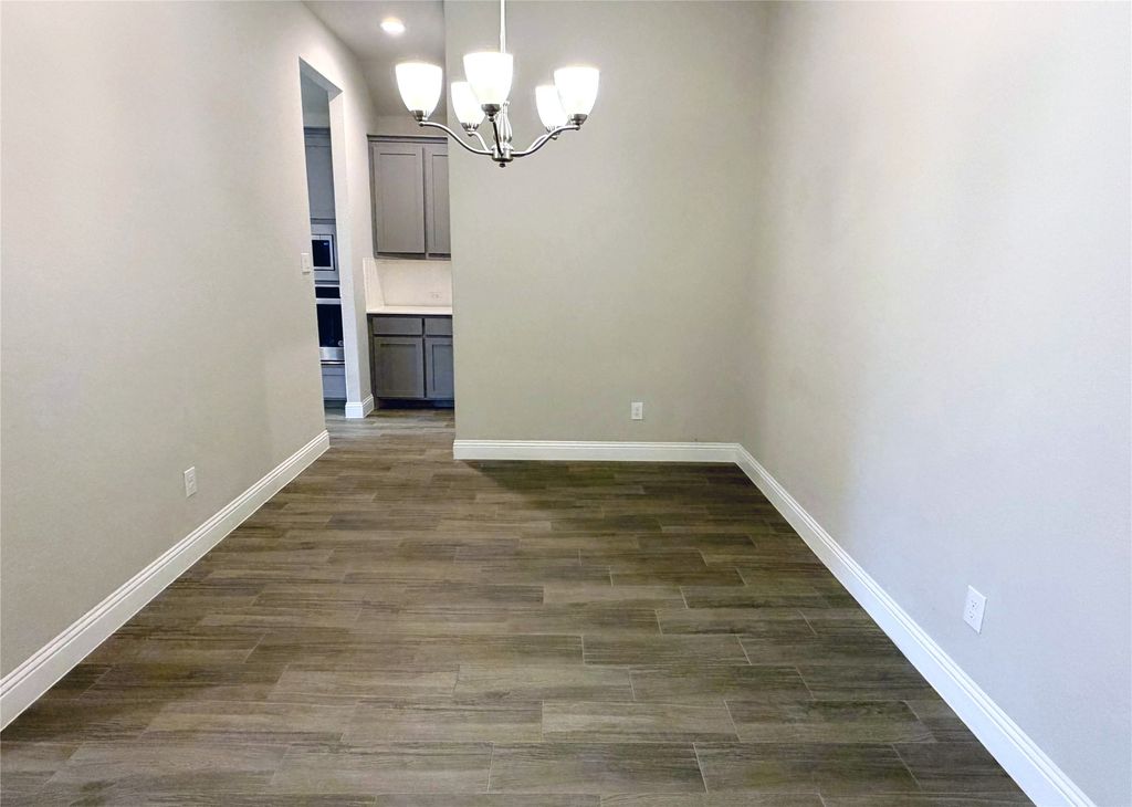 1113 Whispering Hill Drive, Mansfield, TX 76063 — photo 2