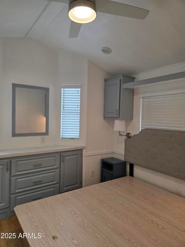 7750 E BROADWAY Road 619, Mesa, AZ 85208