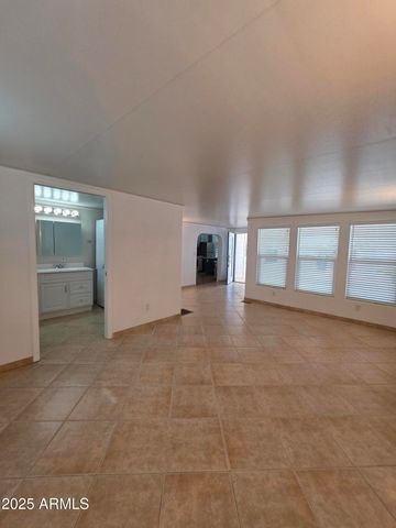 7750 E BROADWAY Road 619, Mesa, AZ 85208