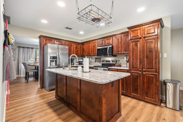 155 Mapleleaf Circle, Hot Springs, AR 71901