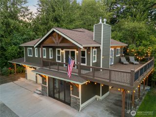 1809 217th Avenue Ct E, Lake Tapps, WA 98391