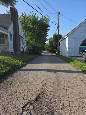 1019 Cherry Drive, Dayton, OH 45406