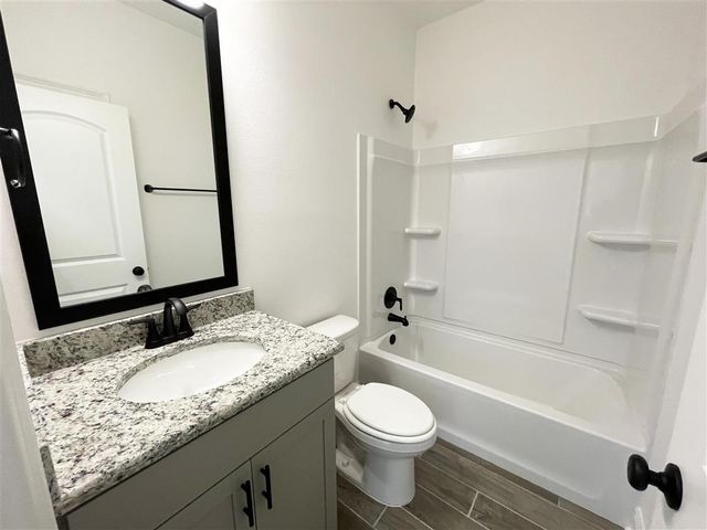 3020 ROSEMOUND Drive, Lake Charles, LA 70607