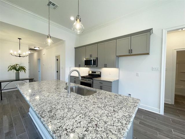 3020 ROSEMOUND Drive, Lake Charles, LA 70607