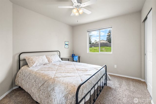 104 Lillian Lane SE, Rainier, WA 98576